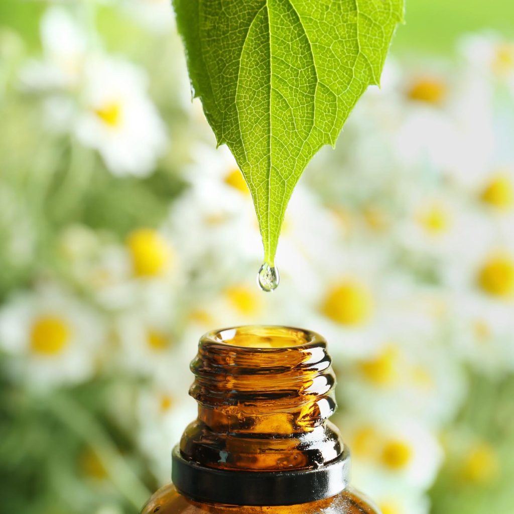 huiles-essentielles-pharmacie-combe-capesterre-Belle-Eau